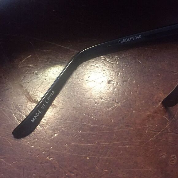 Forever 21 glasses   - Picture 3 of 5